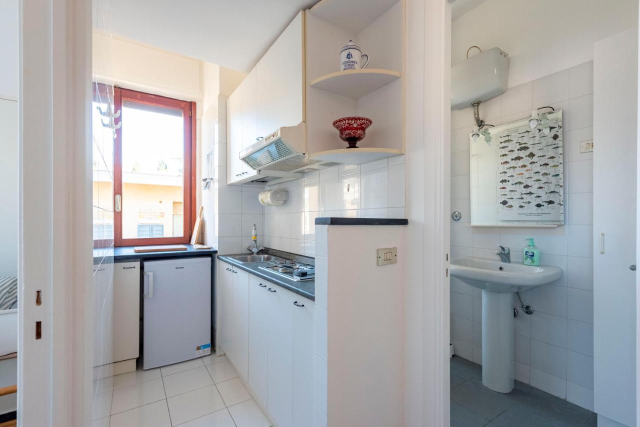 Joivy Cosy Flat With Terrace Near Rapallo Castle Esterno foto
